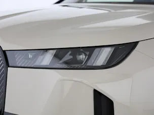 BMW iX xDrive60