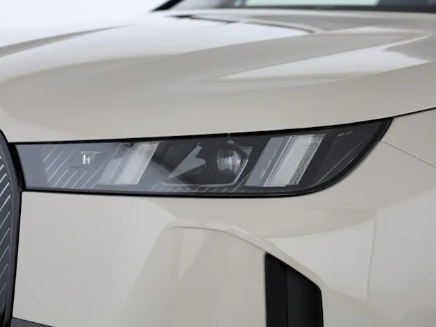BMW iX xDrive60