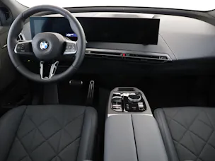 BMW iX xDrive60