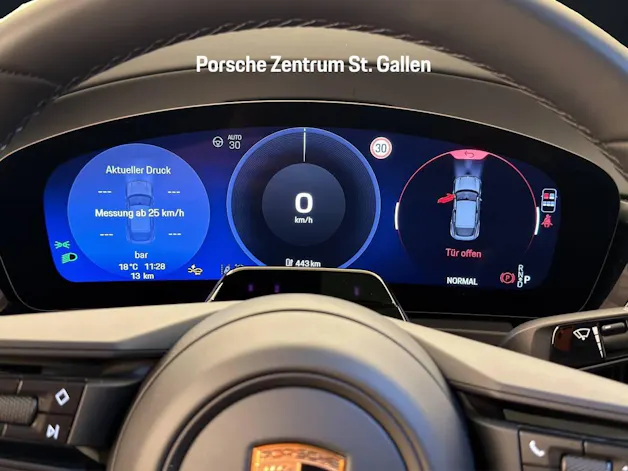 Porsche Macan 4