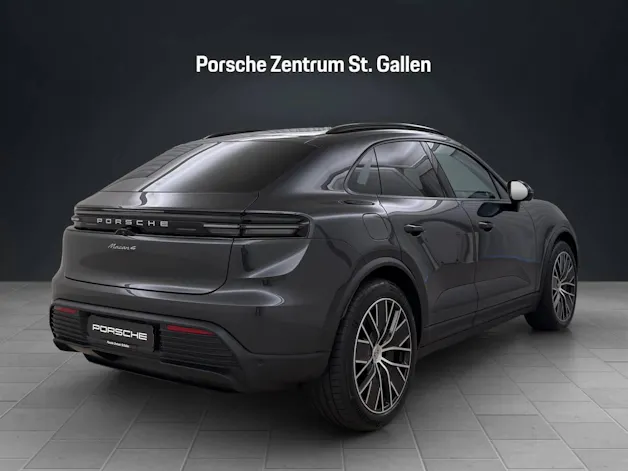 Porsche Macan 4
