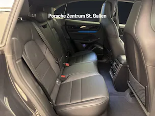 Porsche Macan 4