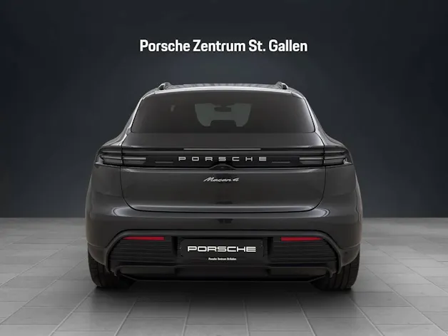 Porsche Macan 4