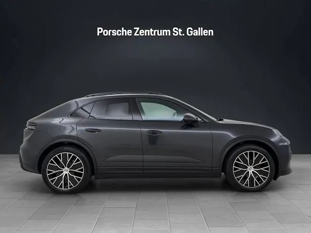 Porsche Macan 4