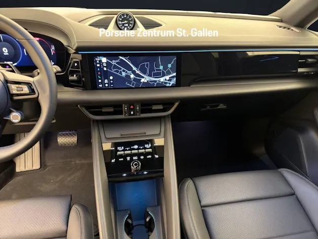 Porsche Macan 4