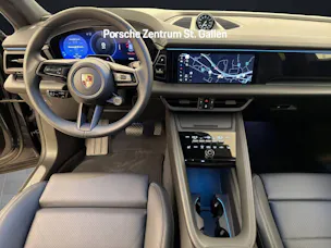 Porsche Macan 4