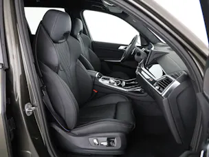 BMW X7 40i xDrive SAG