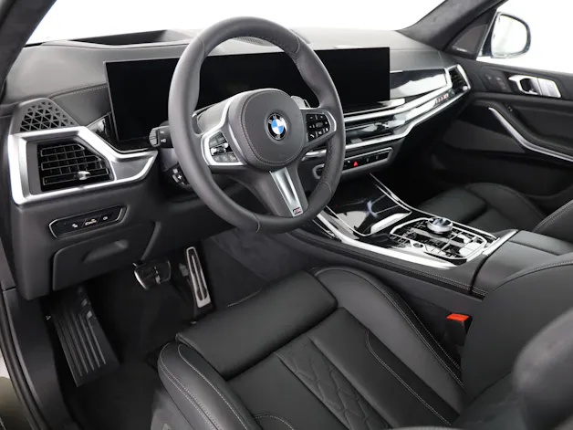 BMW X7 40i xDrive SAG