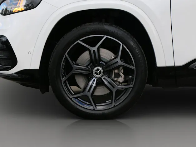 Mercedes-Benz GLB 350 4MATIC with EQ Technology