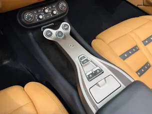 Ferrari California 4.3 V8