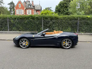 Ferrari California 4.3 V8