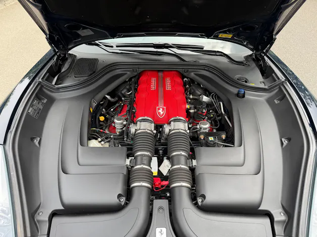 Ferrari California 4.3 V8