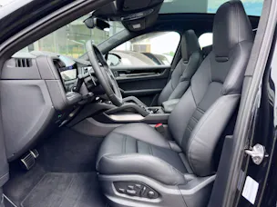Porsche Cayenne Turbo E-Hybrid Coupé