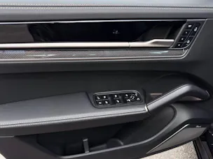 Porsche Cayenne Turbo E-Hybrid Coupé
