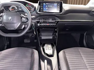 Peugeot 208 1.2 PureTech Active Pack EAT8