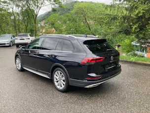 VW Golf 2.0 TSI Alltrack DSG 4Motion