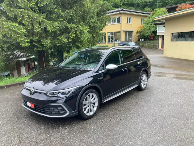 VW Golf 2.0 TSI Alltrack DSG 4Motion