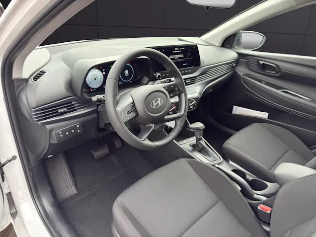 Hyundai i20 1.0 T-GDi Amplia DCT