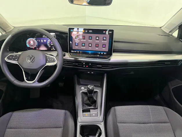 VW Golf 1.5 TSI Basis