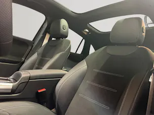 Mercedes-Benz GLA 250 4Matic 8G-DCT Swiss Star
