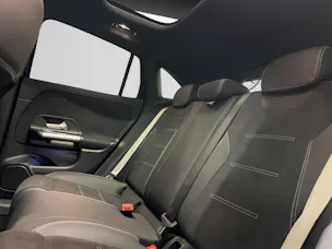 Mercedes-Benz GLA 250 4Matic 8G-DCT Swiss Star