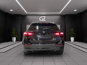 Mercedes-Benz GLA 250 4Matic 8G-DCT Swiss Star