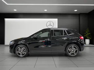 Mercedes-Benz GLA 250 4Matic 8G-DCT Swiss Star