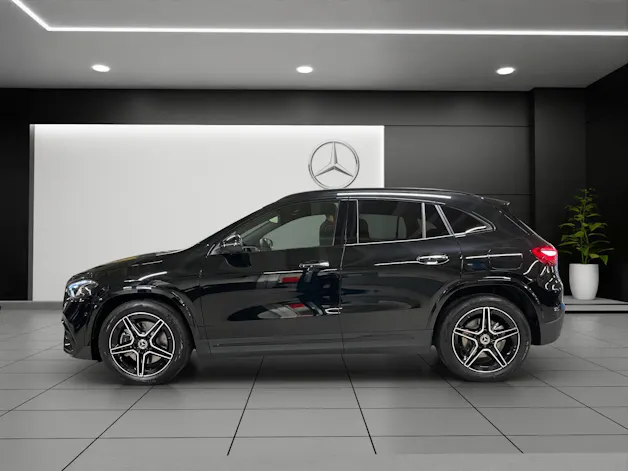 Mercedes-Benz GLA 250 4Matic 8G-DCT Swiss Star