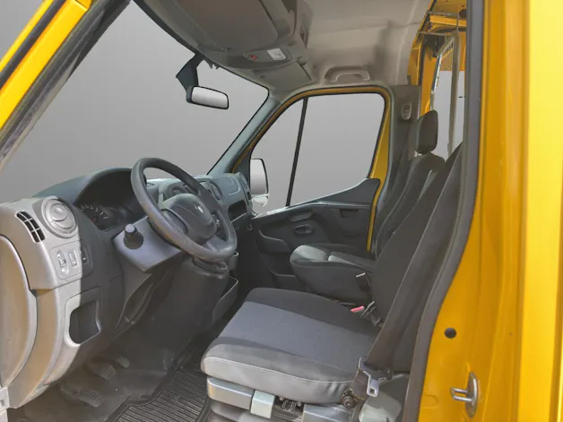 Renault Master T35 2.3dCi 130 L3H2