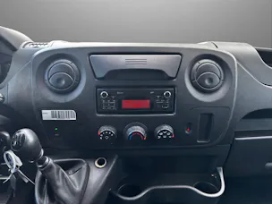 Renault Master T35 2.3dCi 130 L3H2