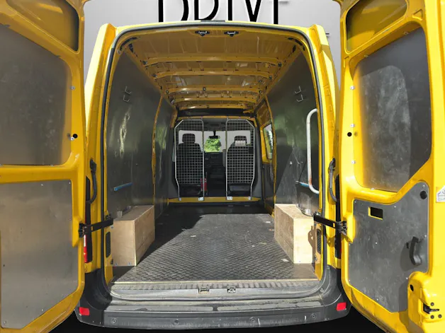 Renault Master T35 2.3dCi 130 L3H2