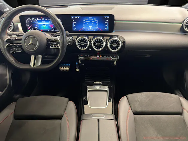 Mercedes-Benz A 250 4Matic 8G-DCT