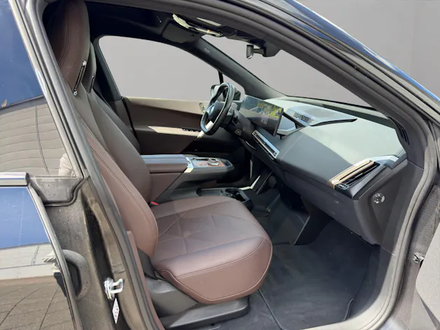 BMW iX xDrive50