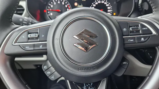 Suzuki Swift 1.2 Compact + 4x4 Hybrid