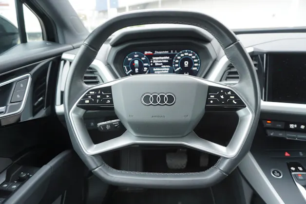 Audi Q4 e-tron 45 quattro