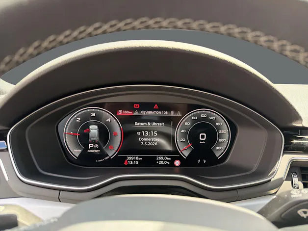 Audi A4 AV 40TDI S-line Att qu