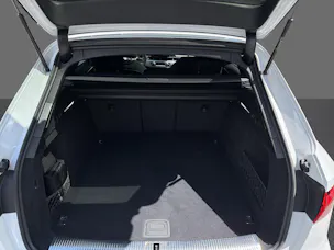 Audi A4 AV 40TDI S-line Att qu