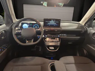 Hyundai Inster 49kWh Amplia