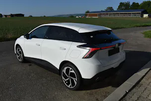 MG 4 EV 64kWh Premium