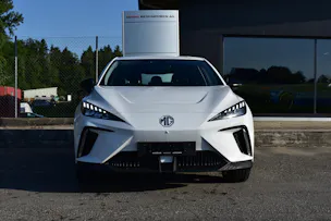 MG 4 EV 64kWh Premium