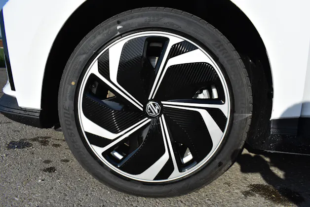 MG 4 EV 64kWh Premium