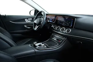 Mercedes-Benz E 220 d 4Matic 9G-Tronic