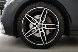 Mercedes-Benz E 220 d 4Matic 9G-Tronic