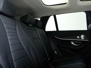 Mercedes-Benz E 220 d 4Matic 9G-Tronic