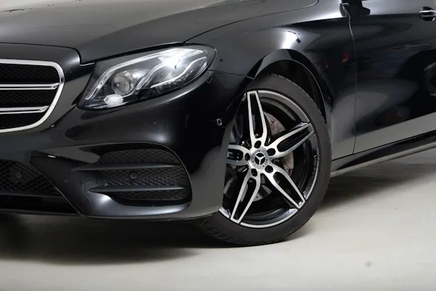 Mercedes-Benz E 220 d 4Matic 9G-Tronic