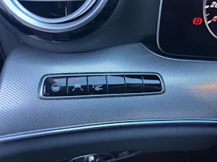 Mercedes-Benz E 200 Avantgarde 4 Matic 9G-Tronic