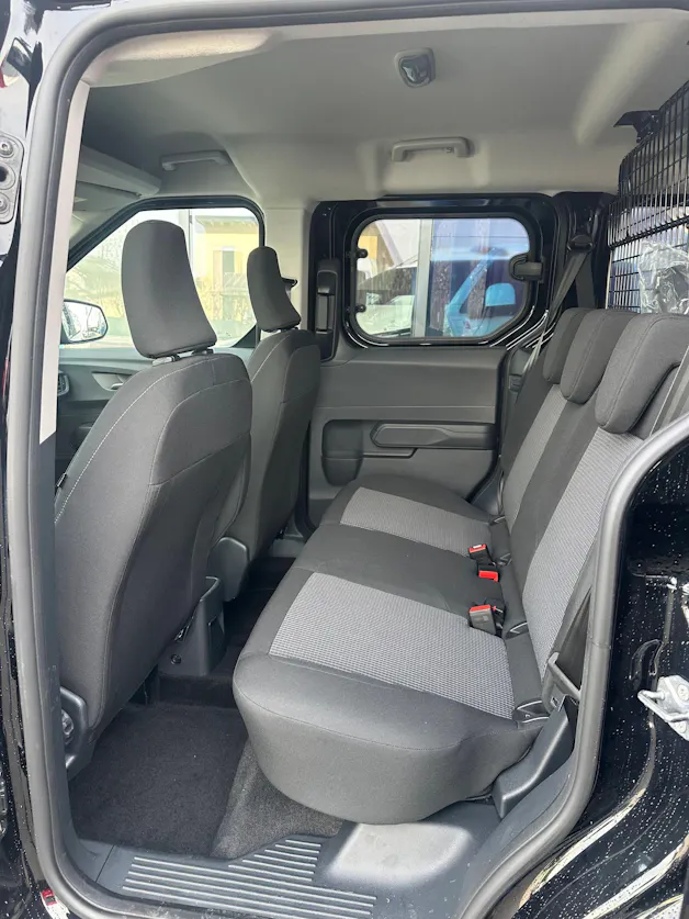Ford Transit Courier dcab. van 1.0 Trend/125CV/Aut.