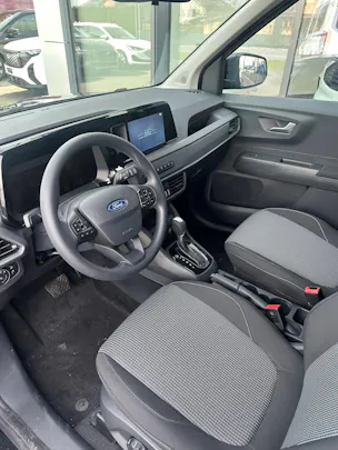 Ford Transit Courier dcab. van 1.0 Trend/125CV/Aut.