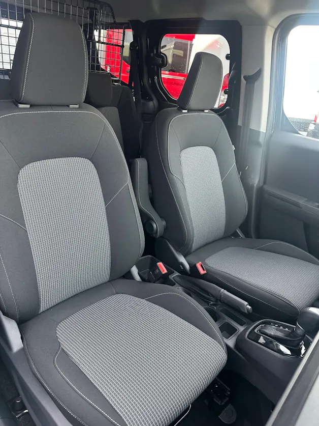 Ford Transit Courier dcab. van 1.0 Trend/125CV/Aut.