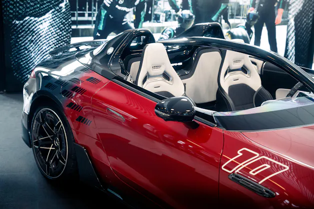 Mercedes-Benz AMG PureSpeed 1 one 250